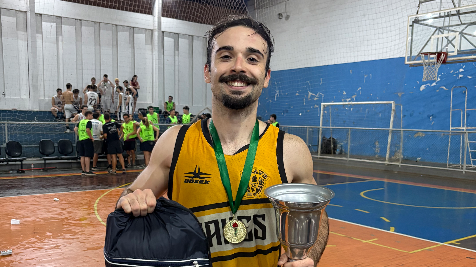 Med Sorocaba é campeã do basquete masculino da Pré-Intermed em final decidia nos últimos minutos