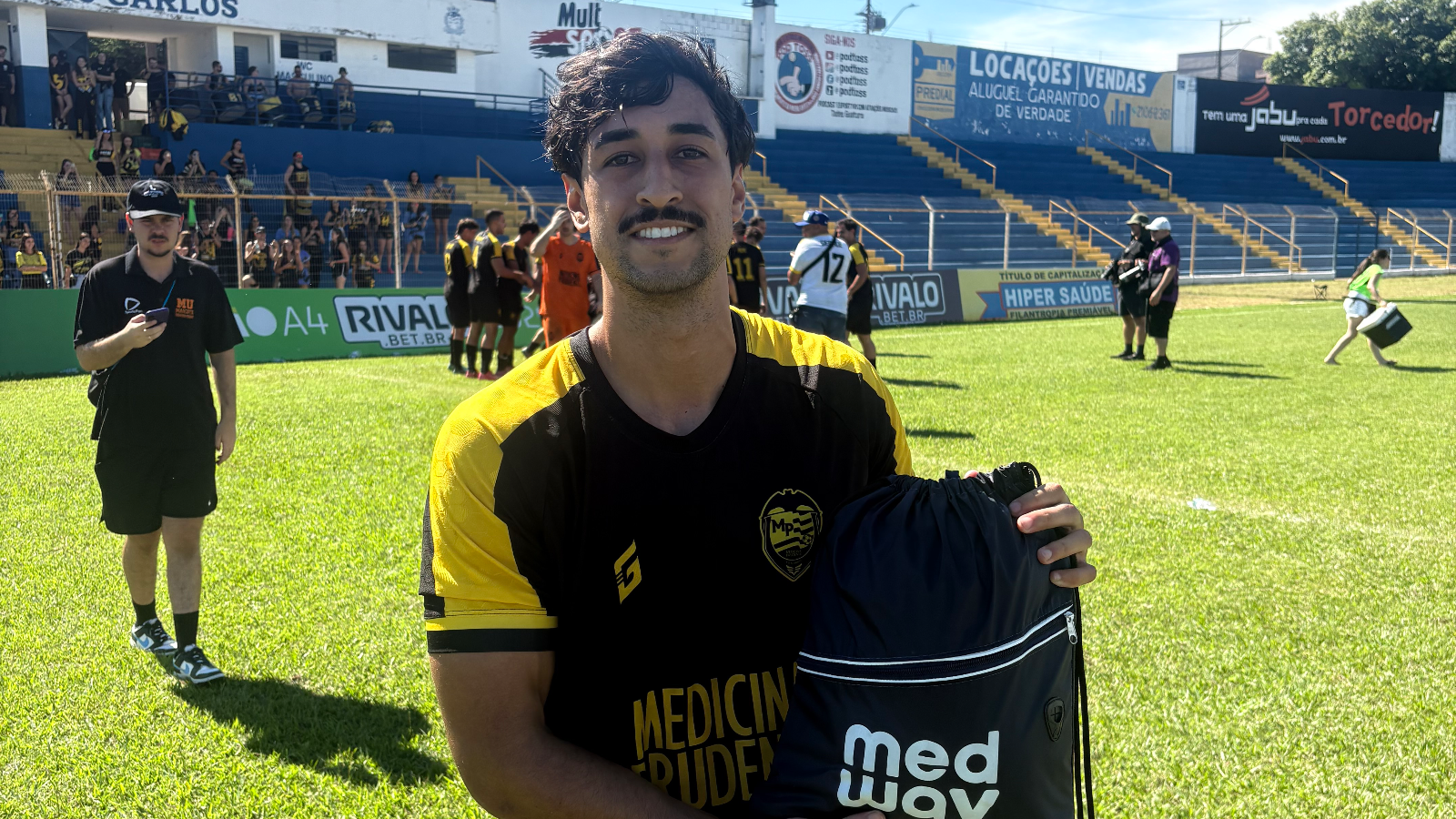 Med Prudente abre o placar cedo, e é campeã do futebol na Pré Intermed